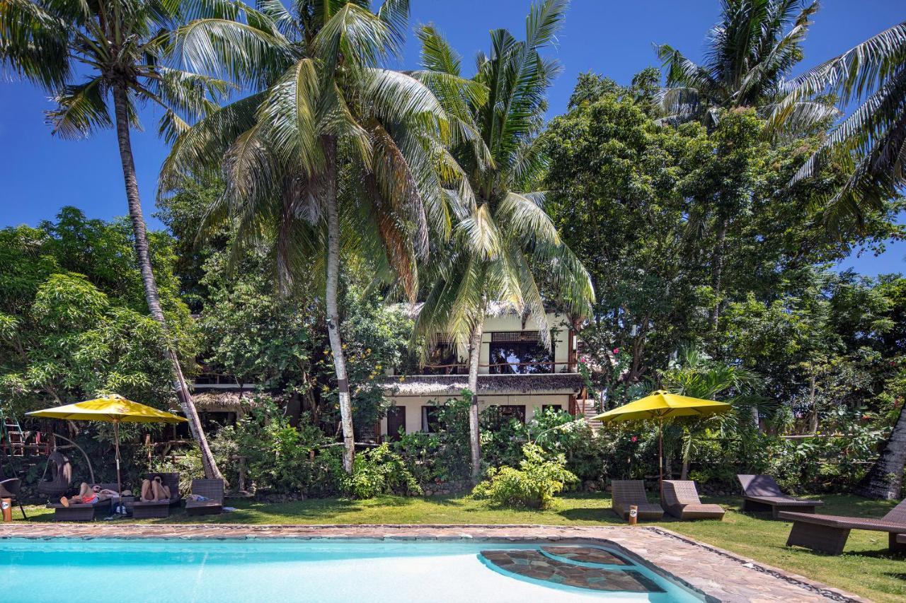 Oasis Resort