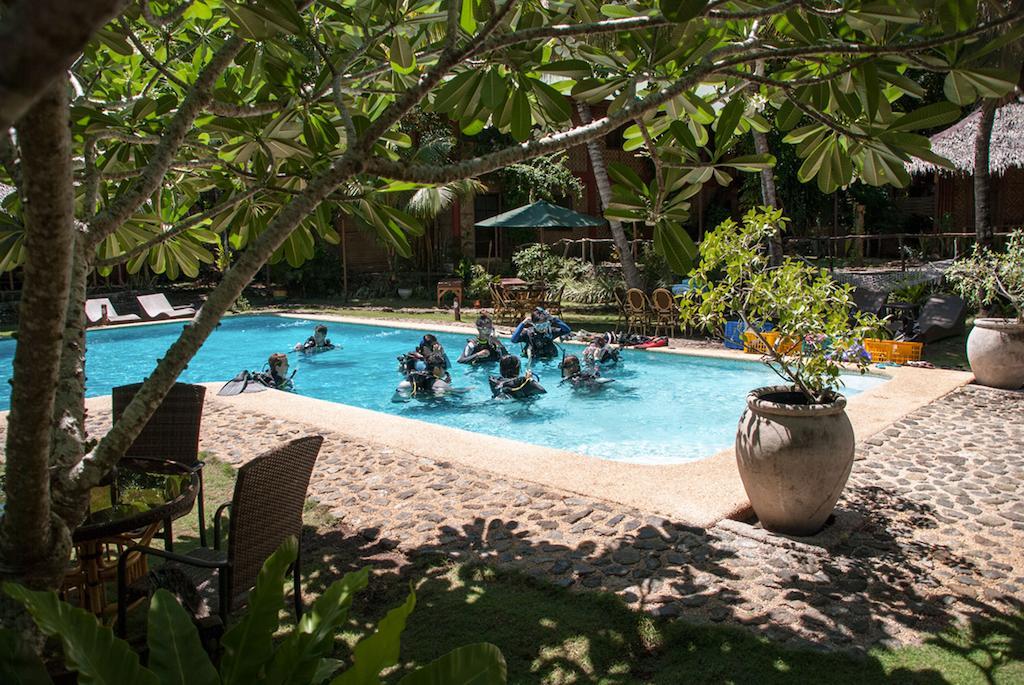 Oasis Panglao